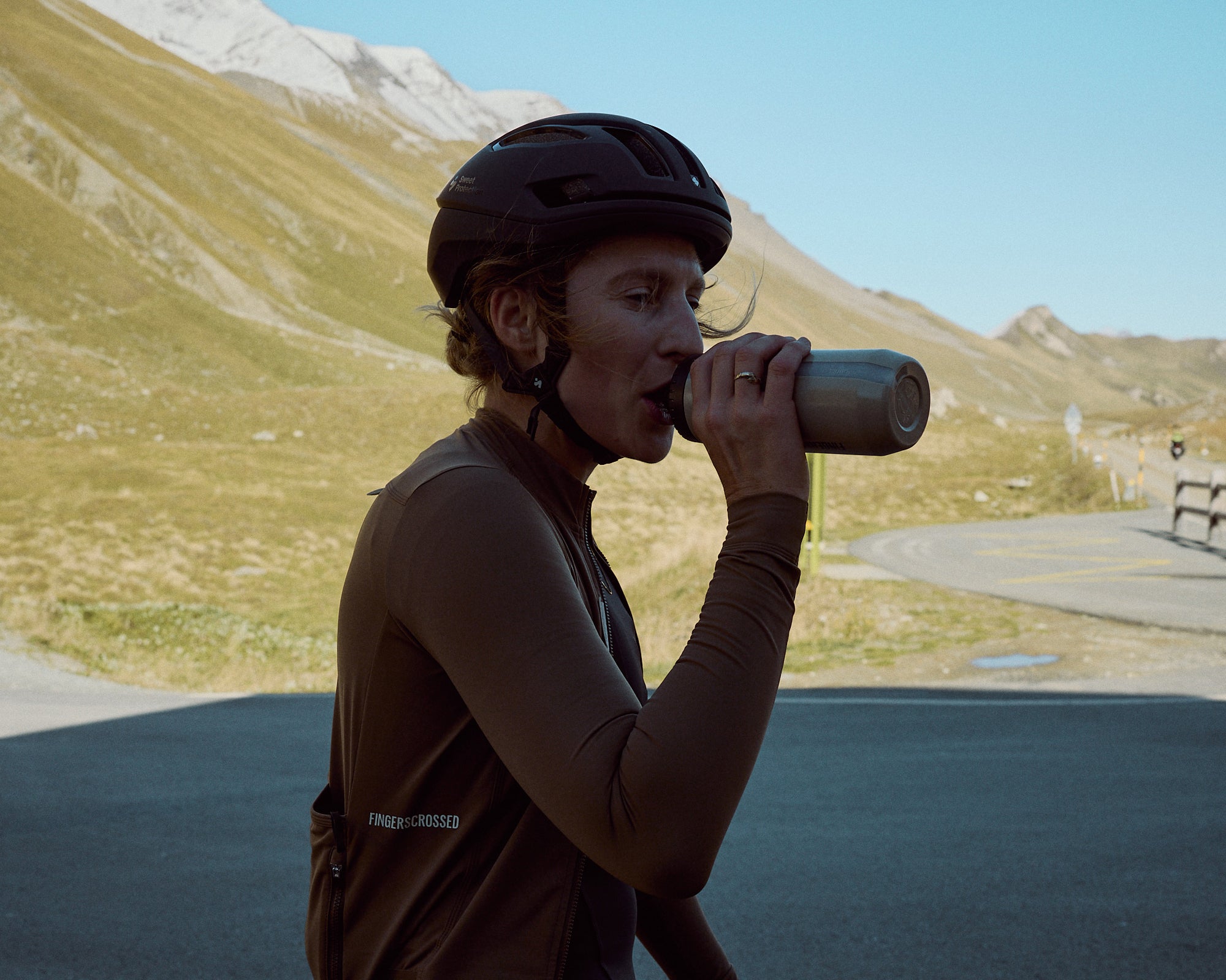 ROAD APPAREL COLLECTION WOMEN