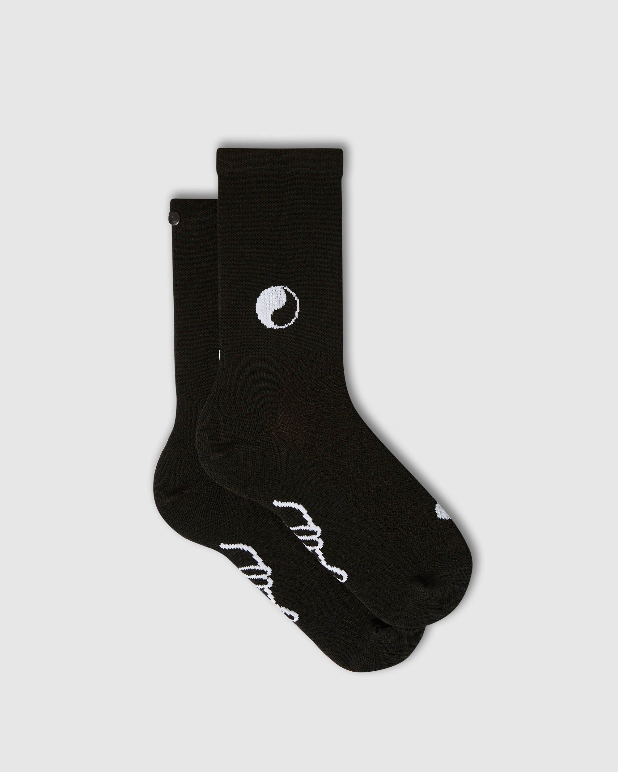 #13_04 YIN & YANG - BLACK