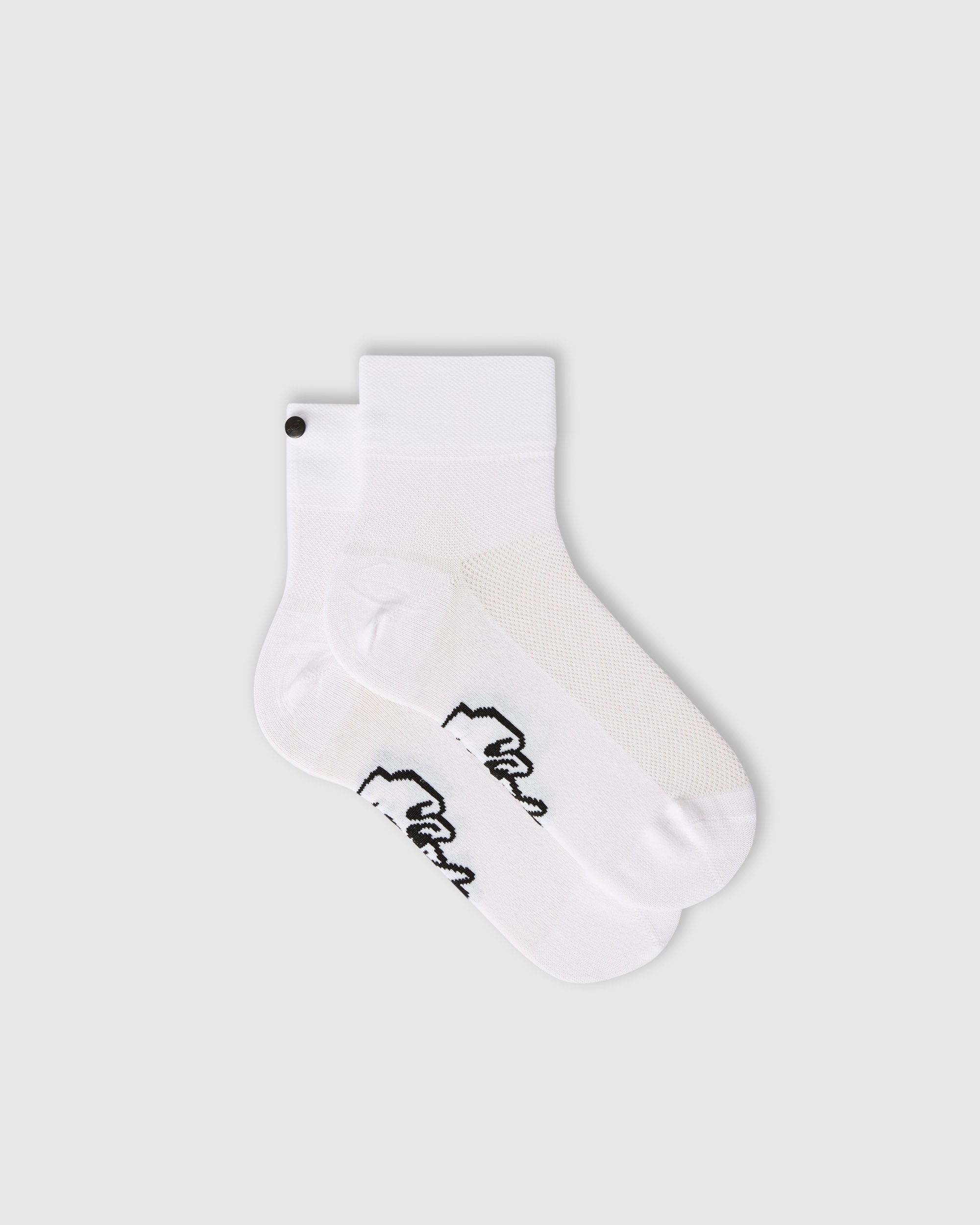 #002 CLASSIC WHITE MID HIGH