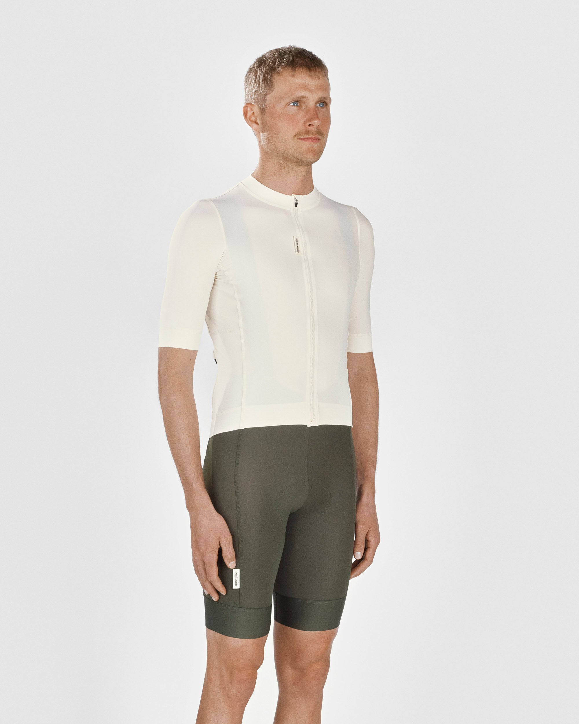 #ROAD JERSEY MEN ANTIQUE CREAM