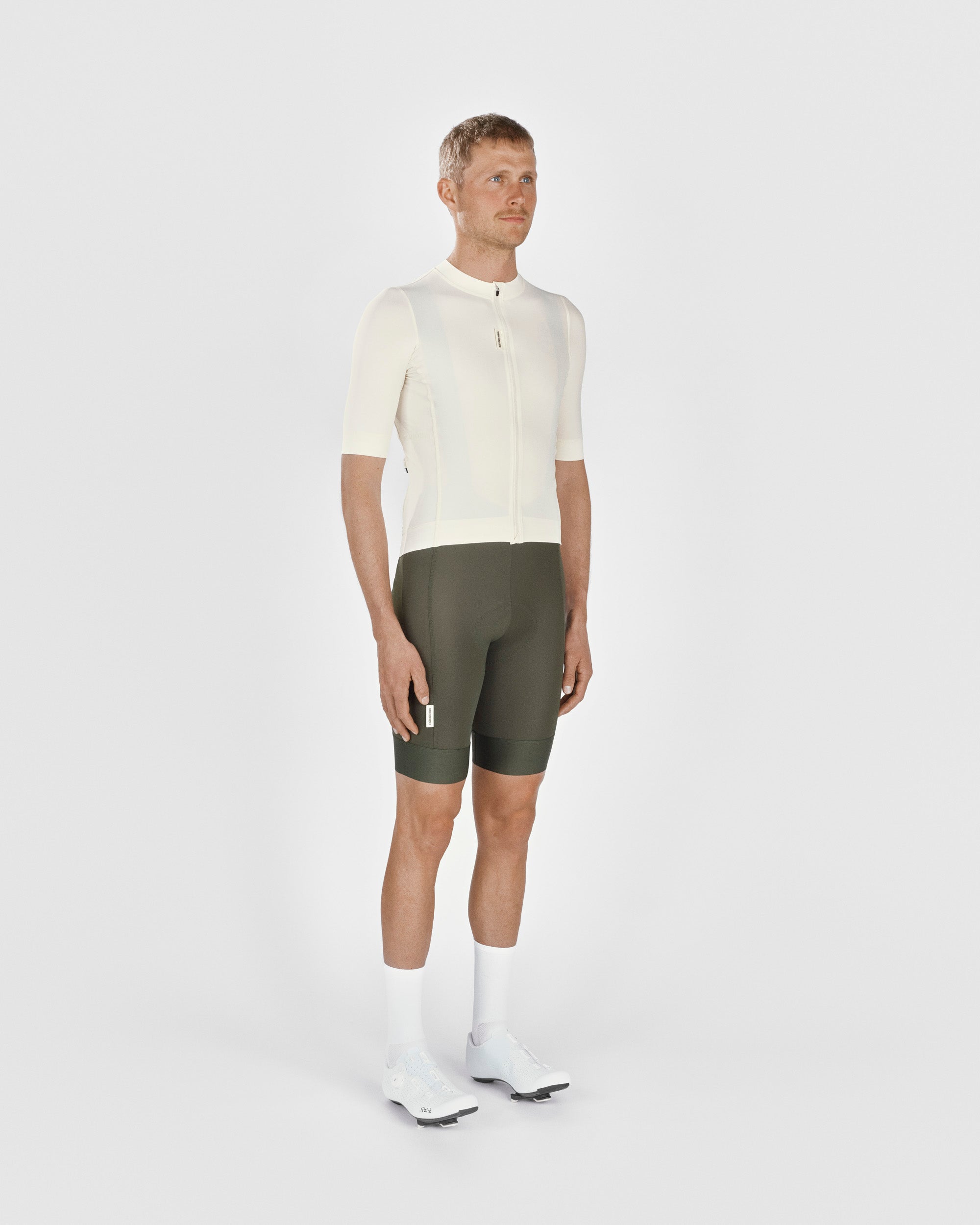 #ROAD JERSEY MEN ANTIQUE CREAM