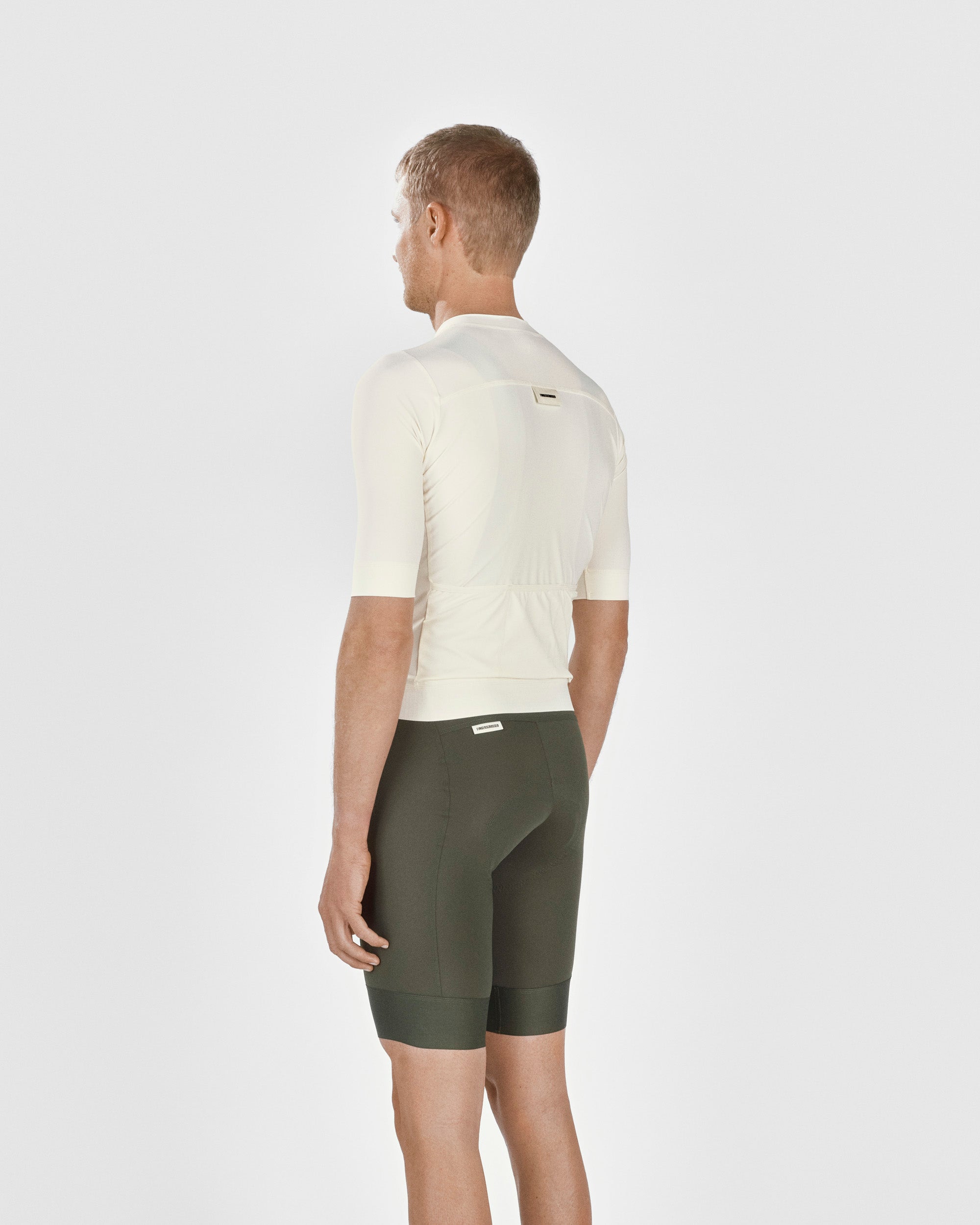 #ROAD JERSEY MEN ANTIQUE CREAM