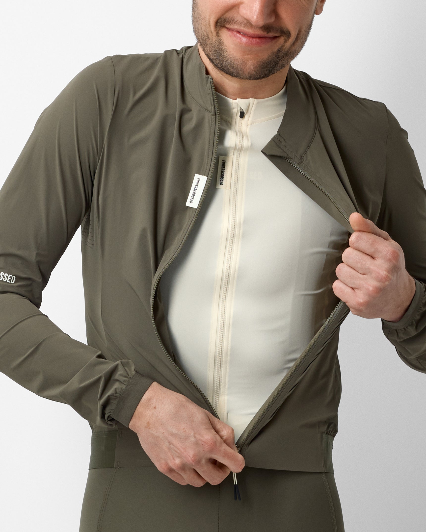 #ROAD WIND JACKET MEN OLIVE
