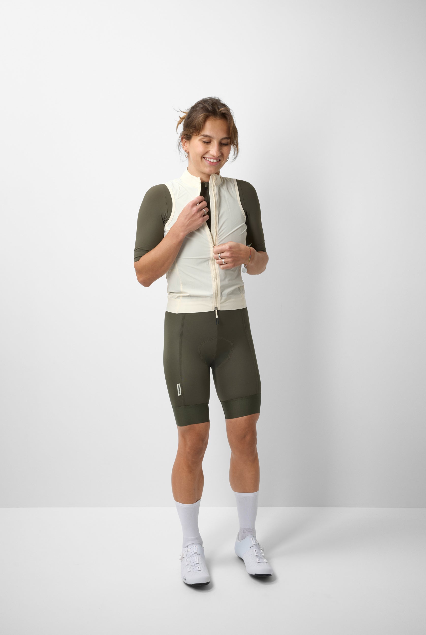 #ROAD WIND VEST WOMEN ANTIQUE CREAM