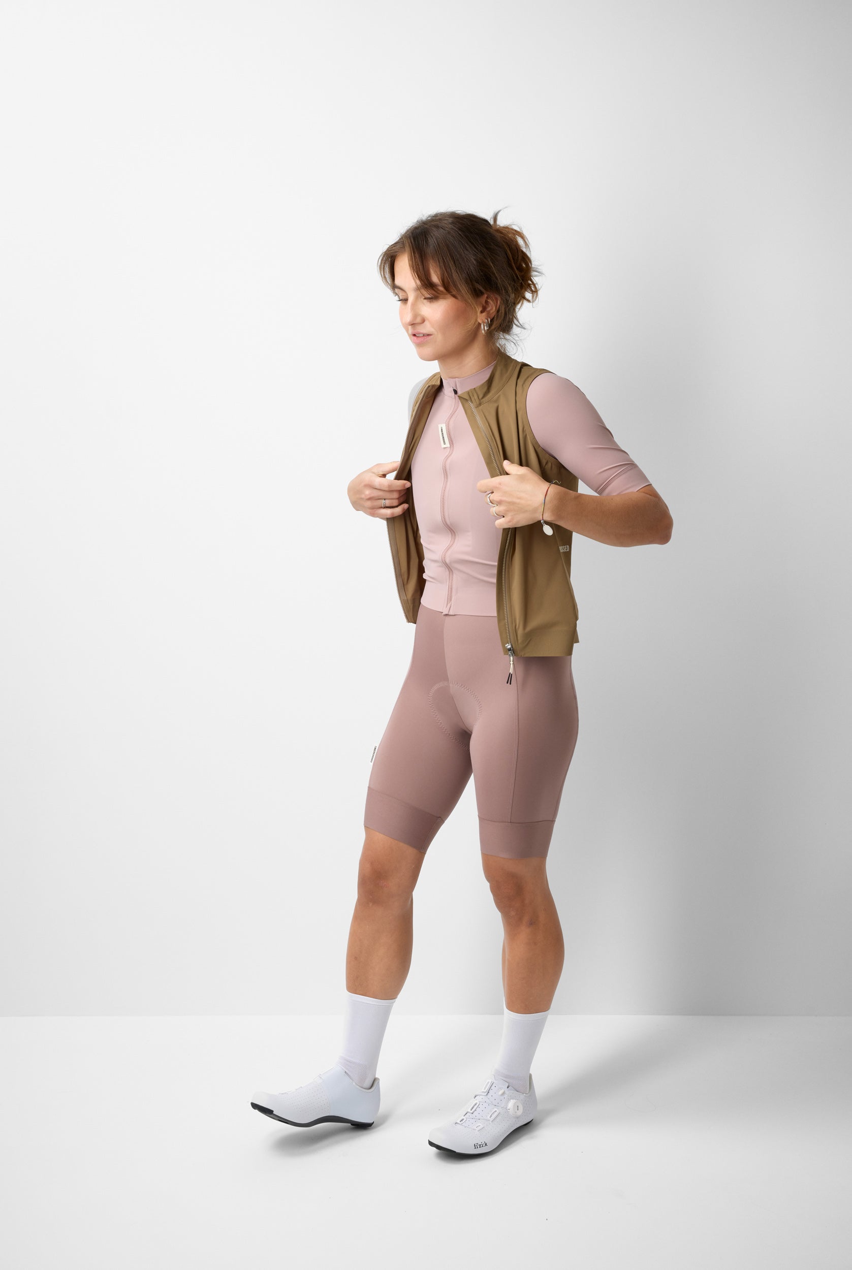 #ROAD WIND VEST WOMEN WALNUT