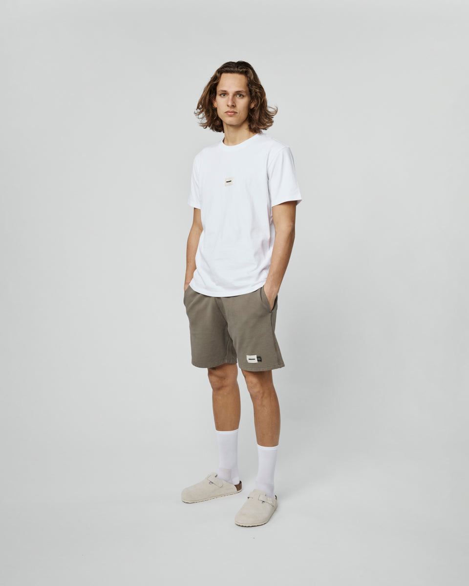 #SHORTS MOVEMENT OLIVE