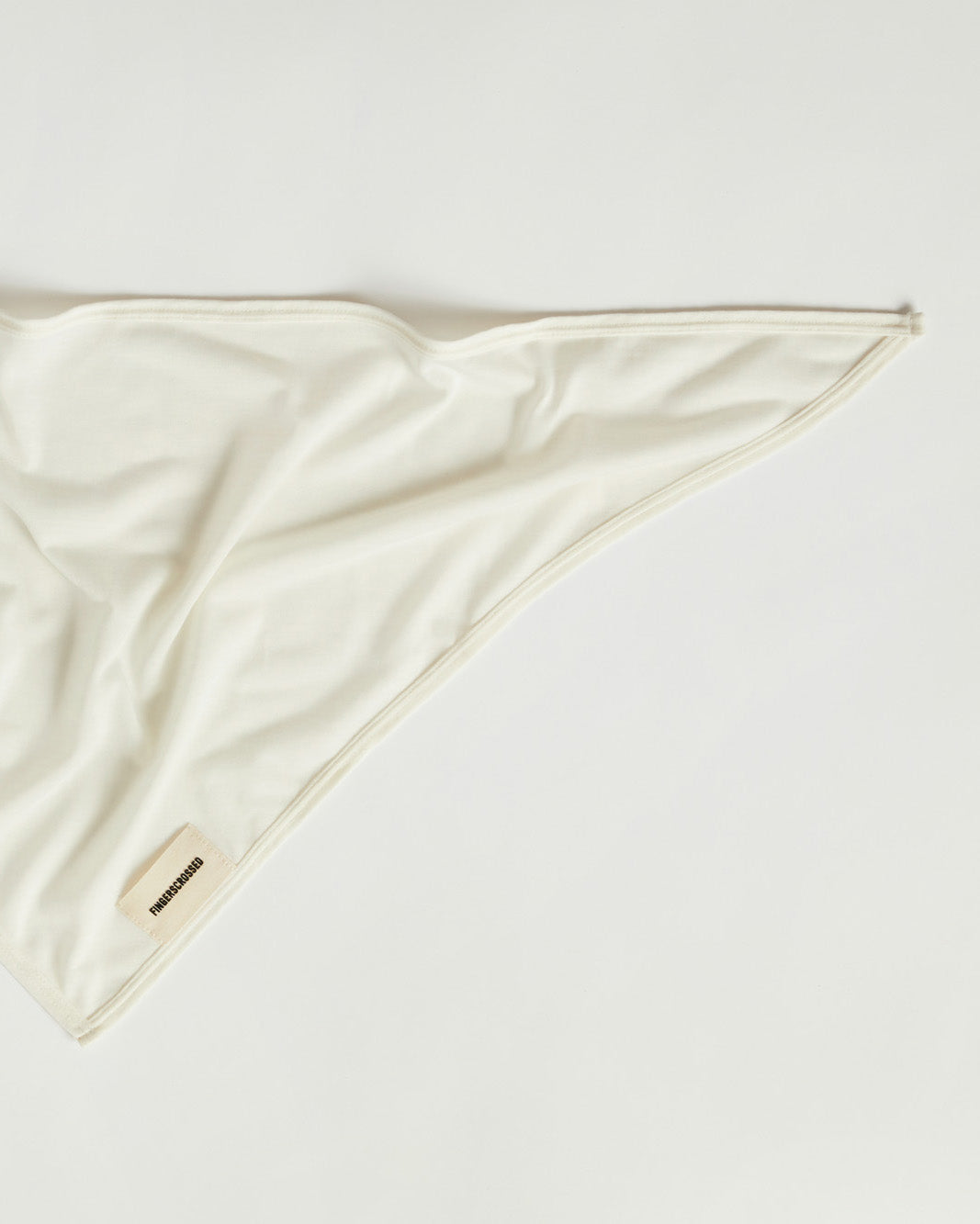 #TRIANGLE SCARF TOFU