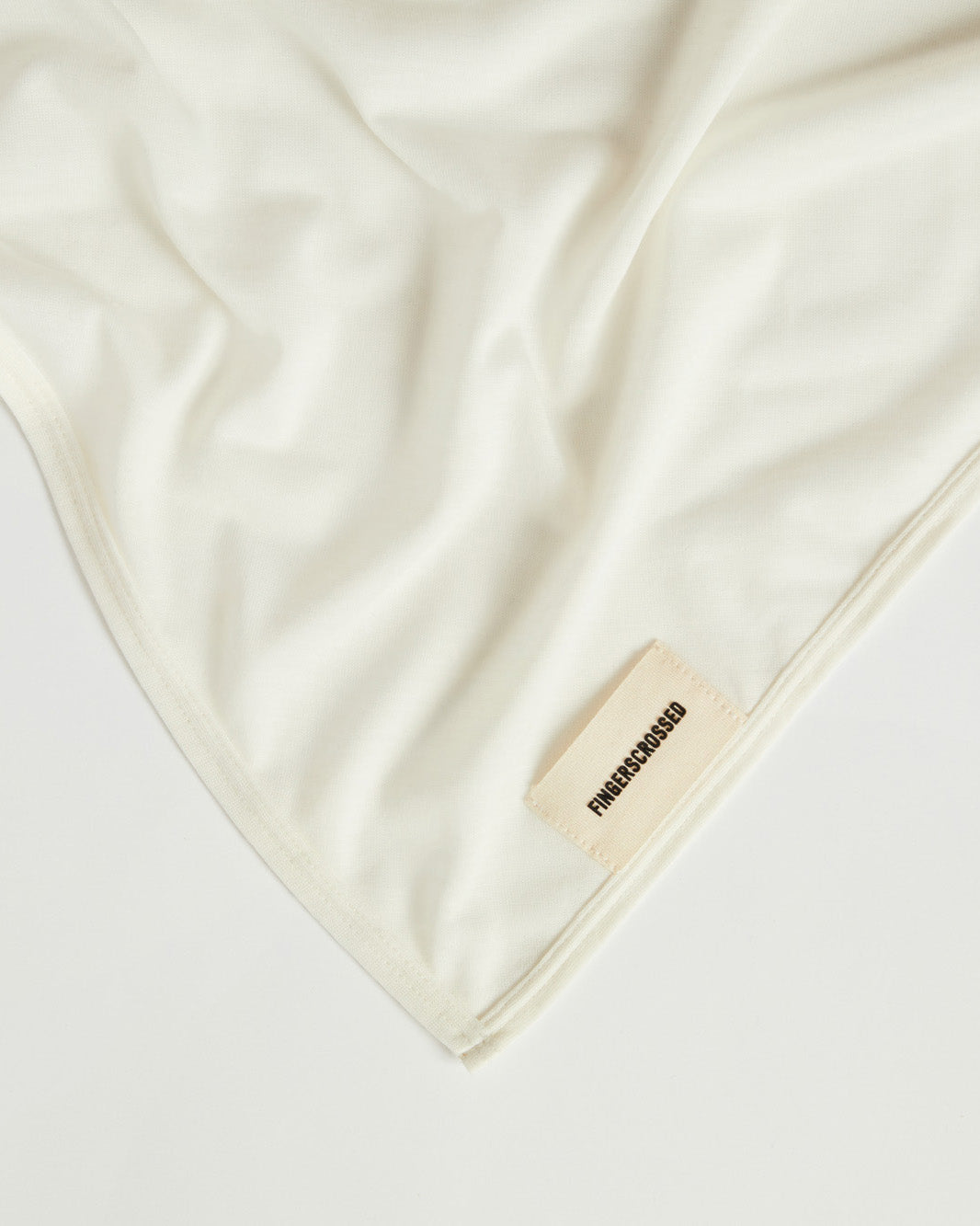 #TRIANGLE SCARF TOFU