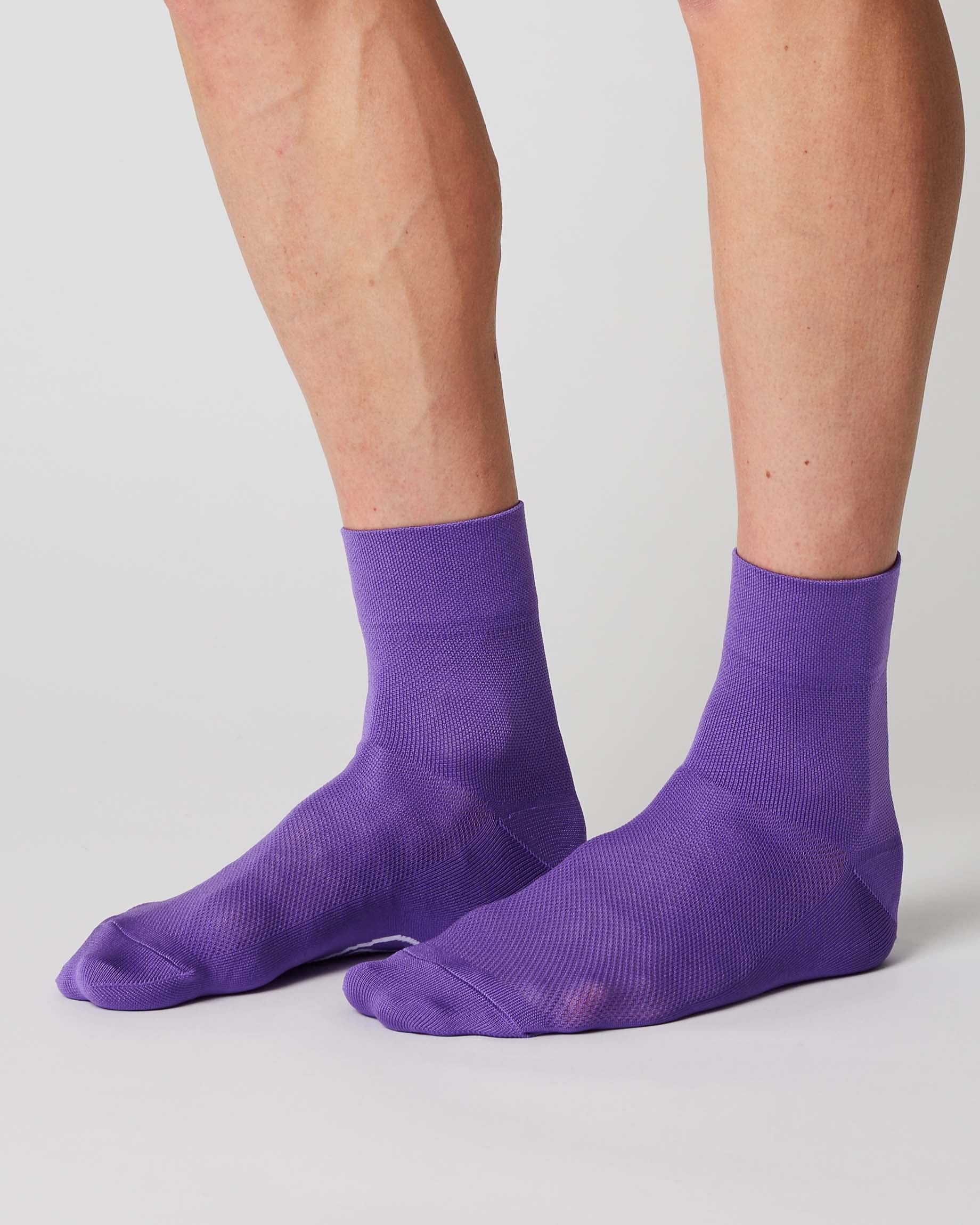 #011 CLASSIC LILAC MID HIGH