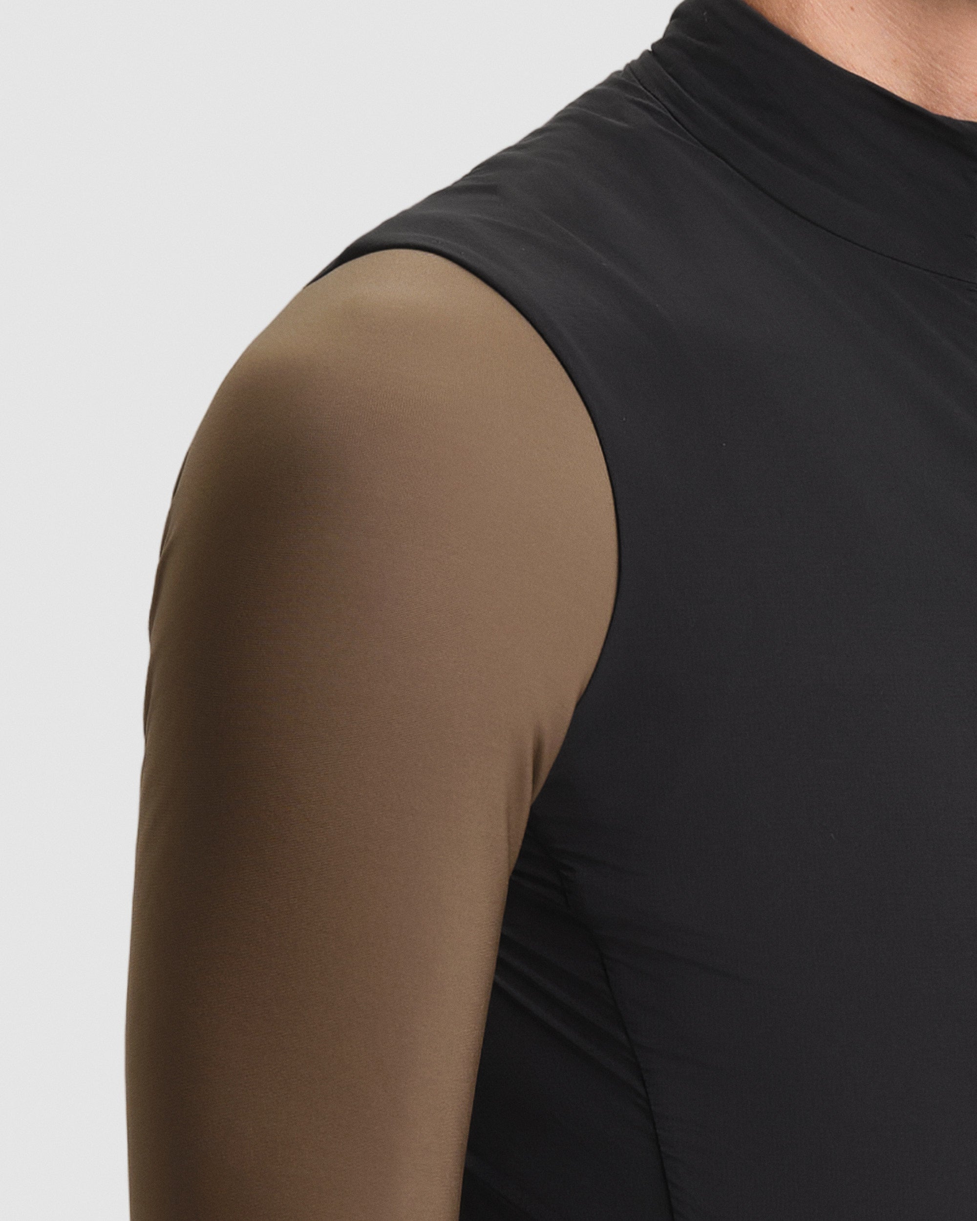 #ROAD WIND VEST INSULATED MEN BLACK