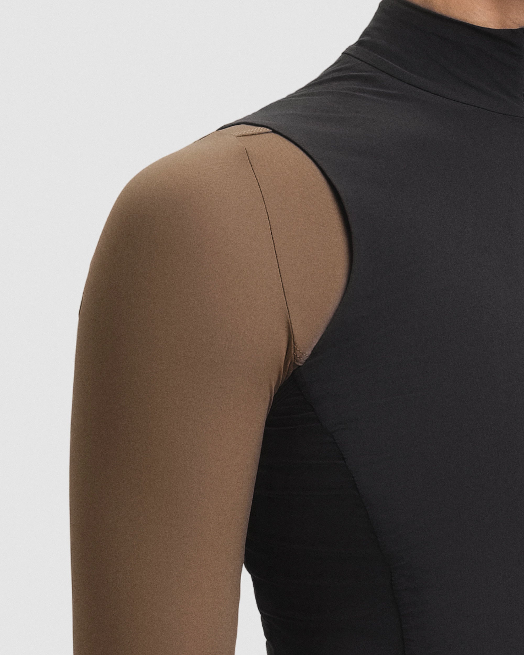 #ROAD WIND VEST INSULATED WOMEN BLACK