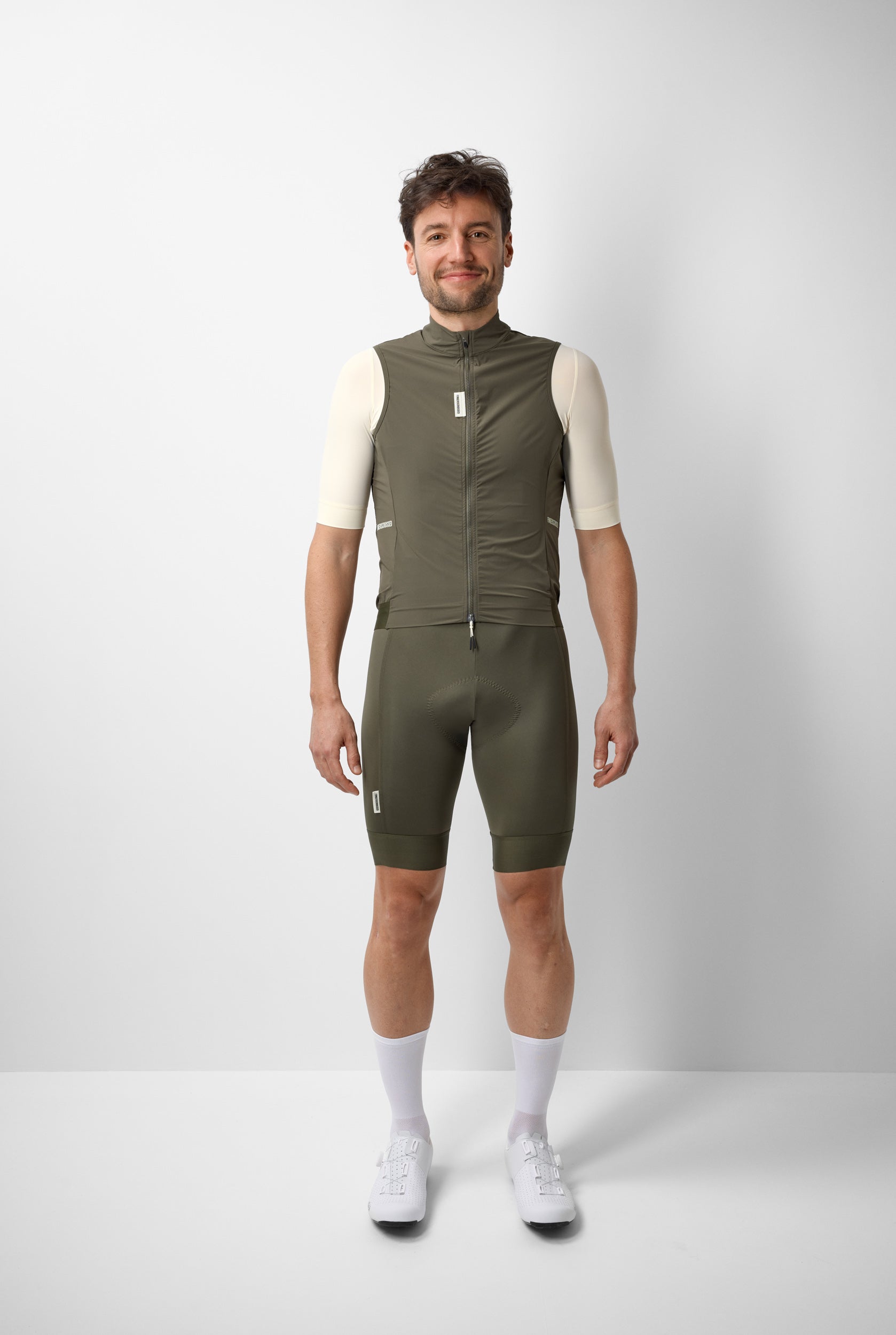 #ROAD WIND VEST MEN OLIVE